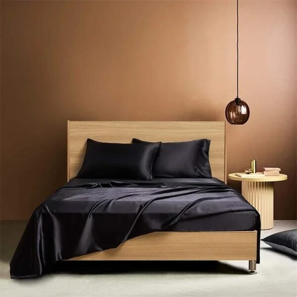 Four-piece Set Of Silk Bedding Sheets And Fitted Sheets - Image 9