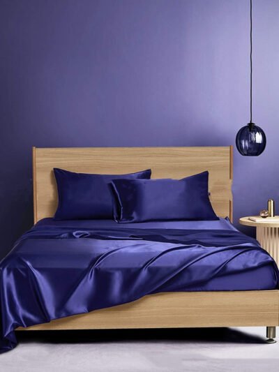 Four-piece Set Of Silk Bedding Sheets And Fitted Sheets